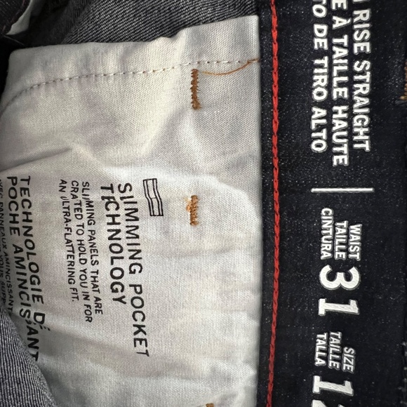 Tommy Hilfiger 31” Jeans - Picture 3 of 4